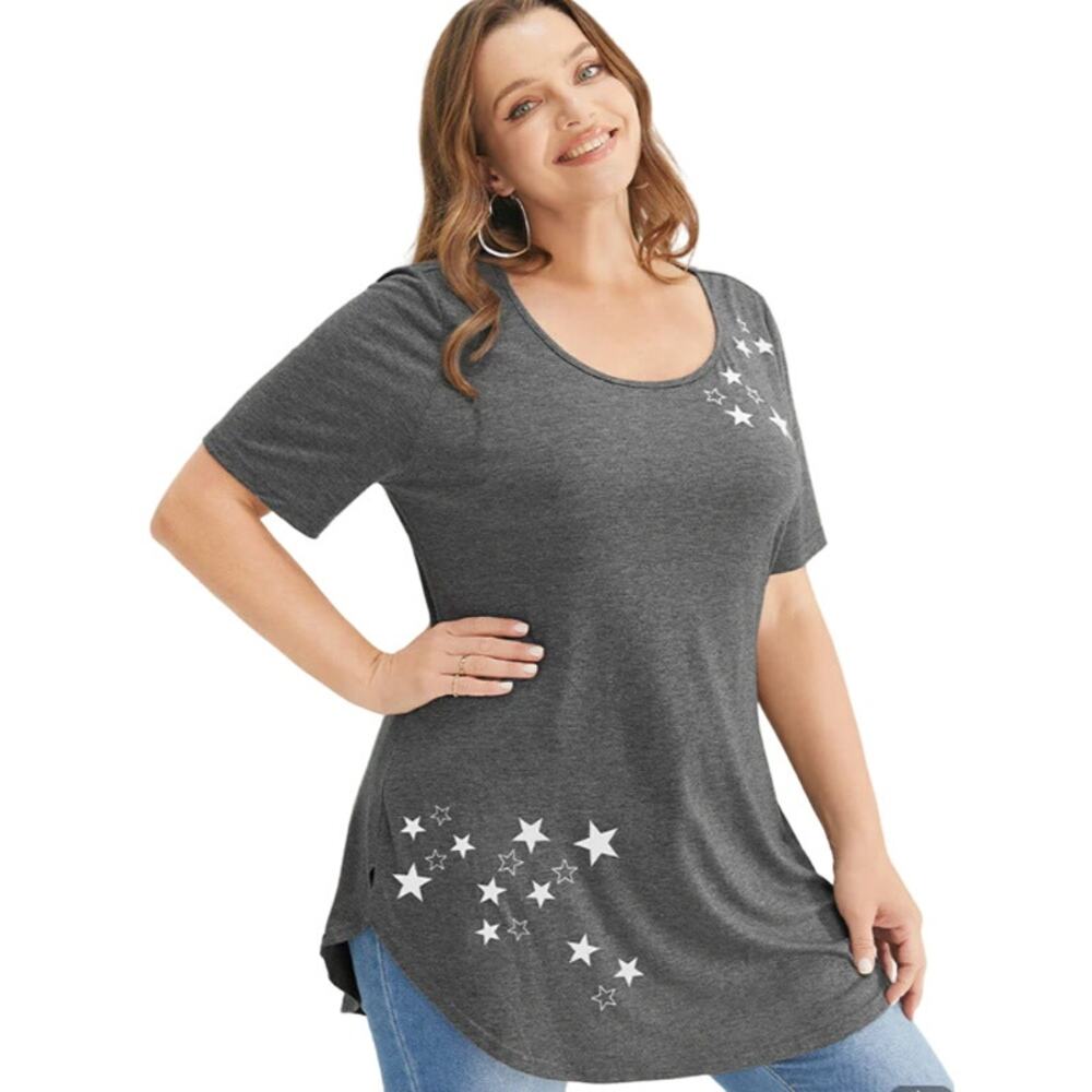 BloomChic Star Print Split Arc Hem T-Shirt, 1X, NWT